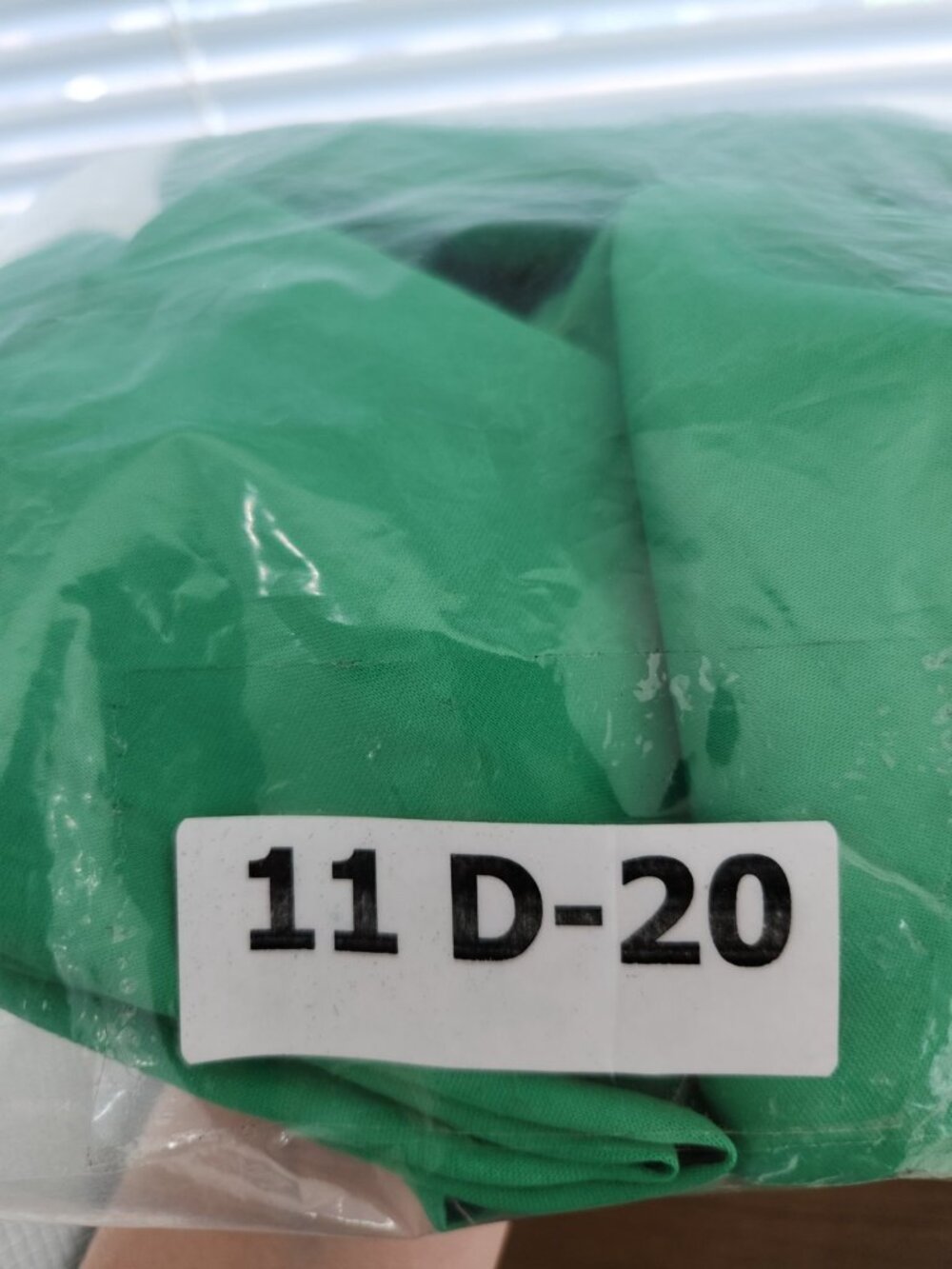 Zara Womens Pants Size XS (26x33) Green Satin Wide Leg Pleated Flowy Palazzo - Picture 16 of 16